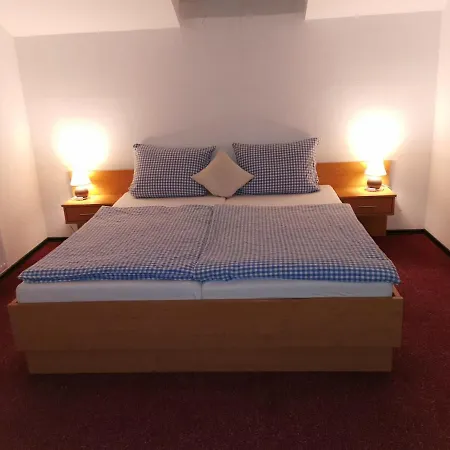 Haus Bullachberg Apartamento *